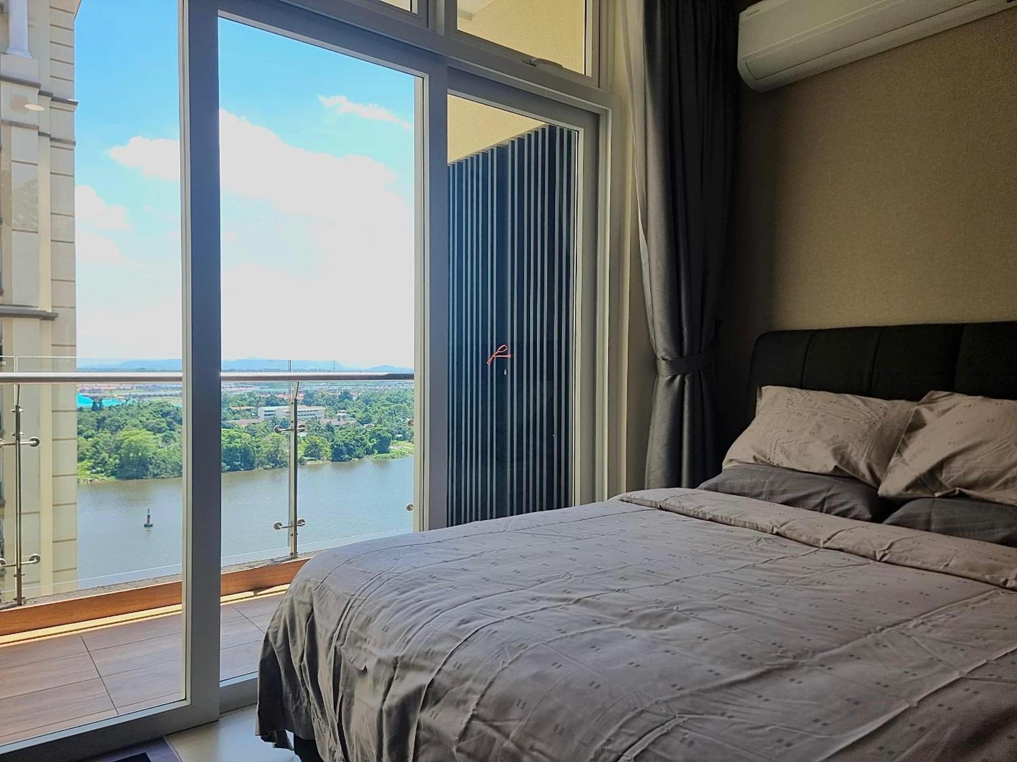 Apartment Blue Cove Riverine Diamond Kuching